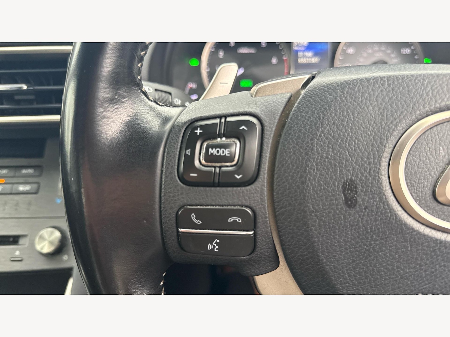 Used Lexus IS 2020 for sale - 77387780: Photo 27