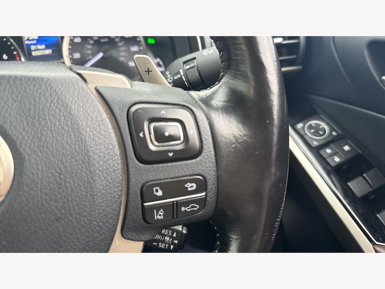 Used Lexus IS 2020 for sale - 77387780: Photo 29