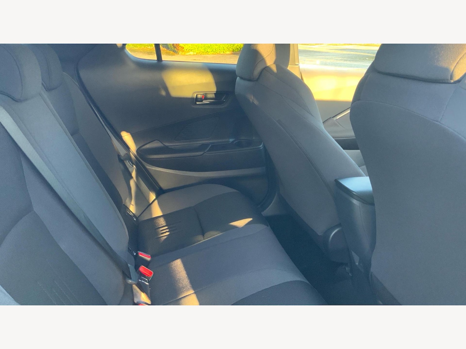 Used Toyota C-HR 2025 for sale - 77163328: Photo 14