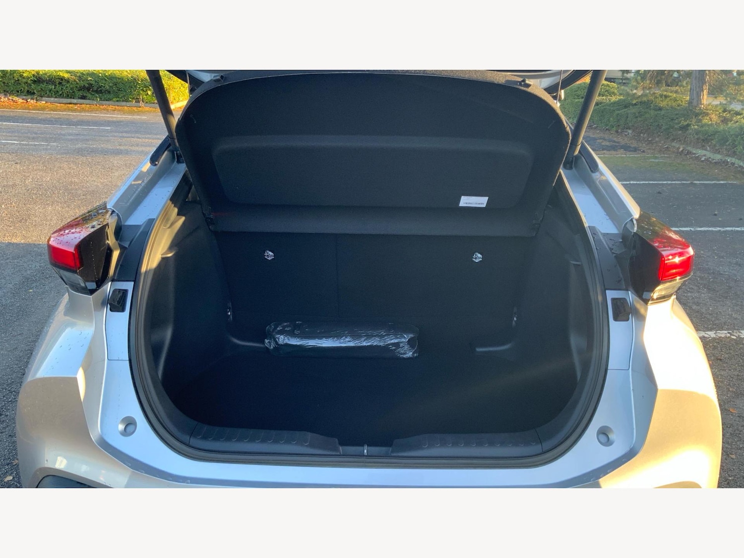 Used Toyota C-HR 2025 for sale - 77163328: Photo 16