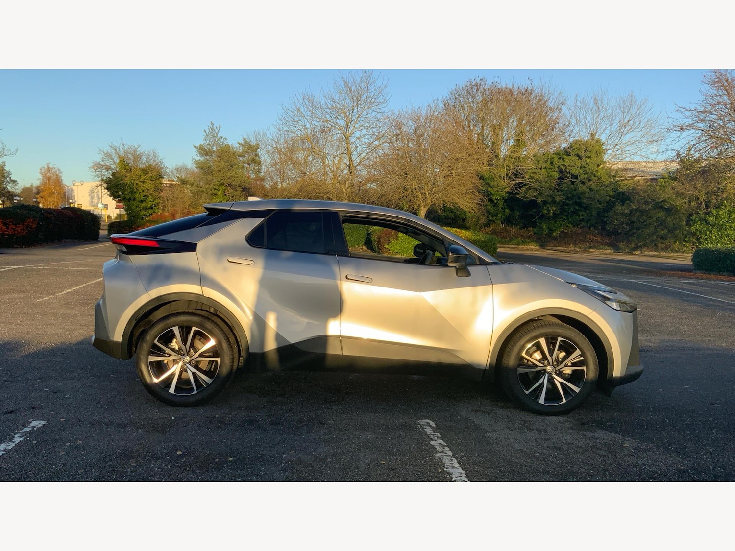 Used Toyota C-HR 2025 for sale - 77163328: Photo 18