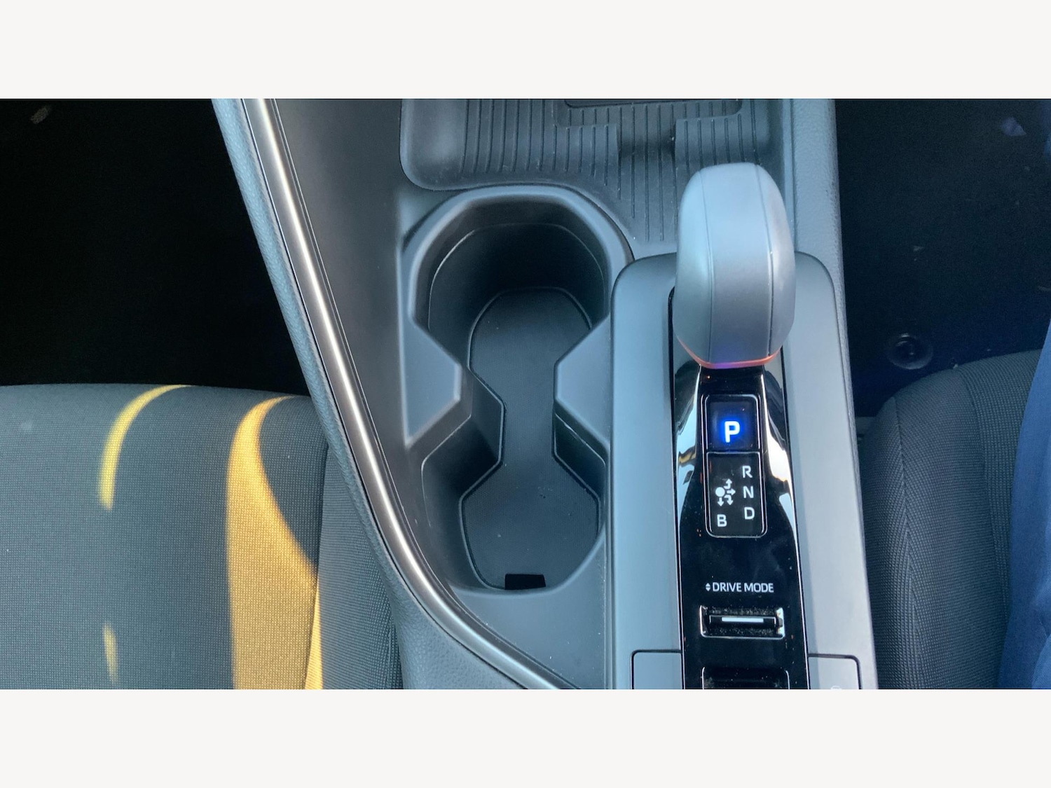 Used Toyota C-HR 2025 for sale - 77163328: Photo 24