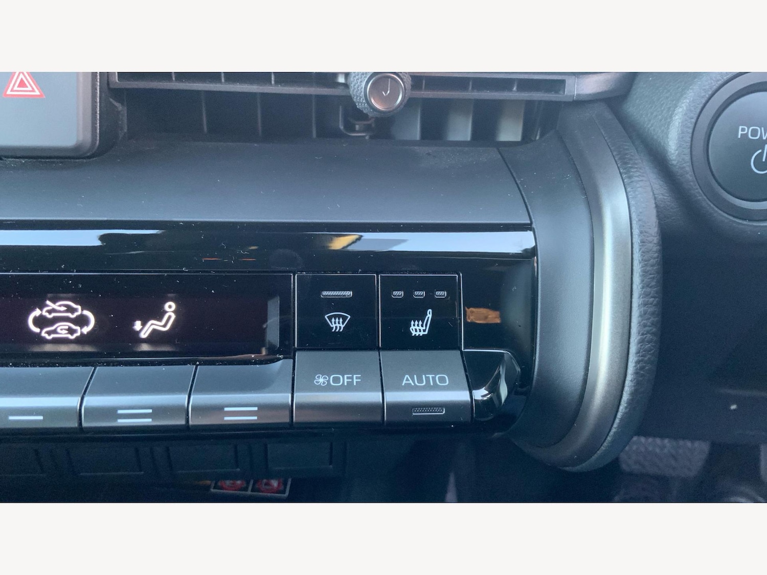 Used Toyota C-HR 2025 for sale - 77163328: Photo 29