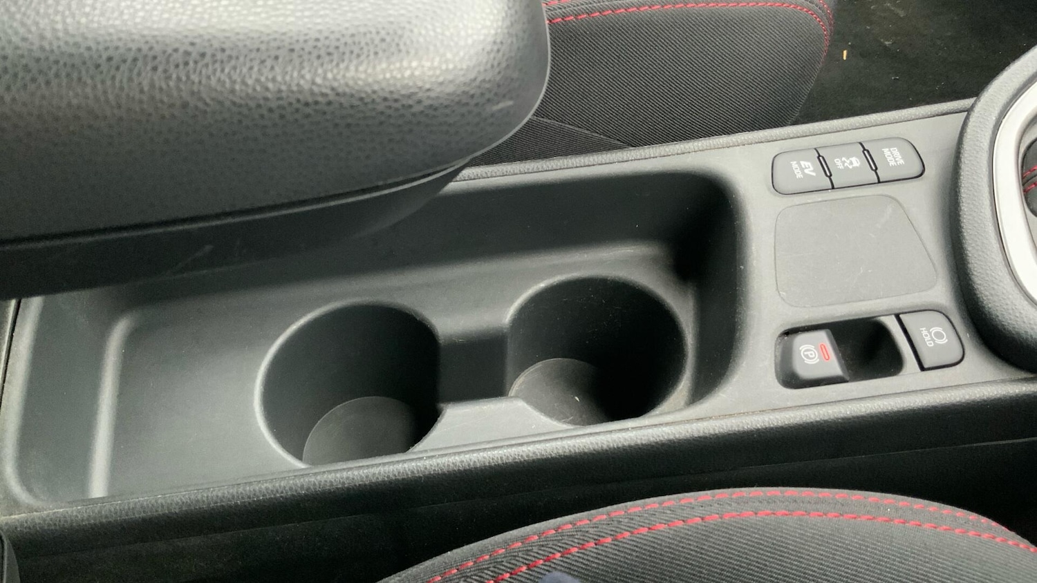 Used Toyota Yaris for sale - 77599143: Photo 36