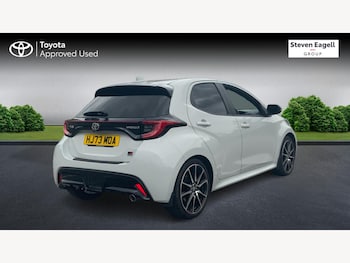 Used Toyota Yaris 2023 for sale - 75351134: Photo