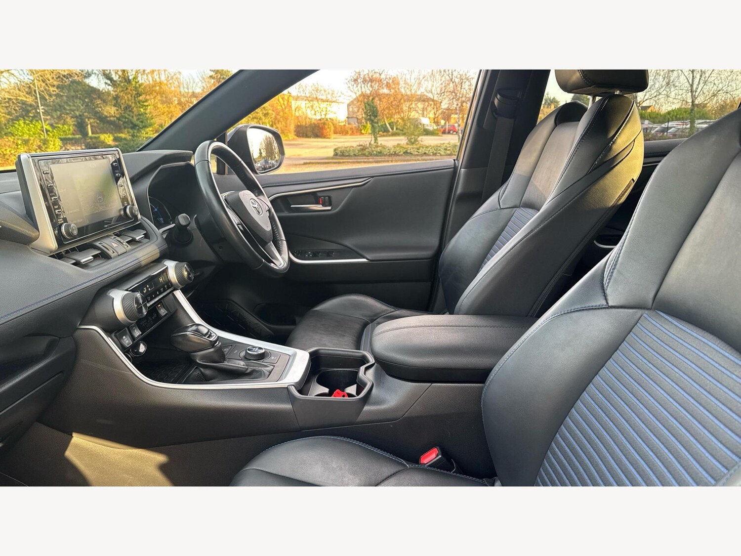 Used Toyota RAV4 for sale - 76728327: Photo 12