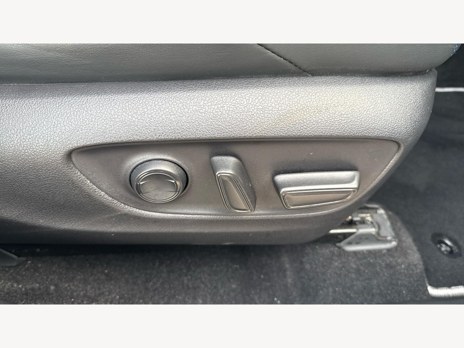 Used Toyota RAV4 for sale - 76728327: Photo 23