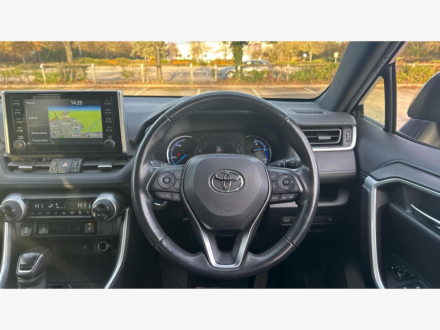 Used Toyota RAV4 for sale - 76728327: Photo 8