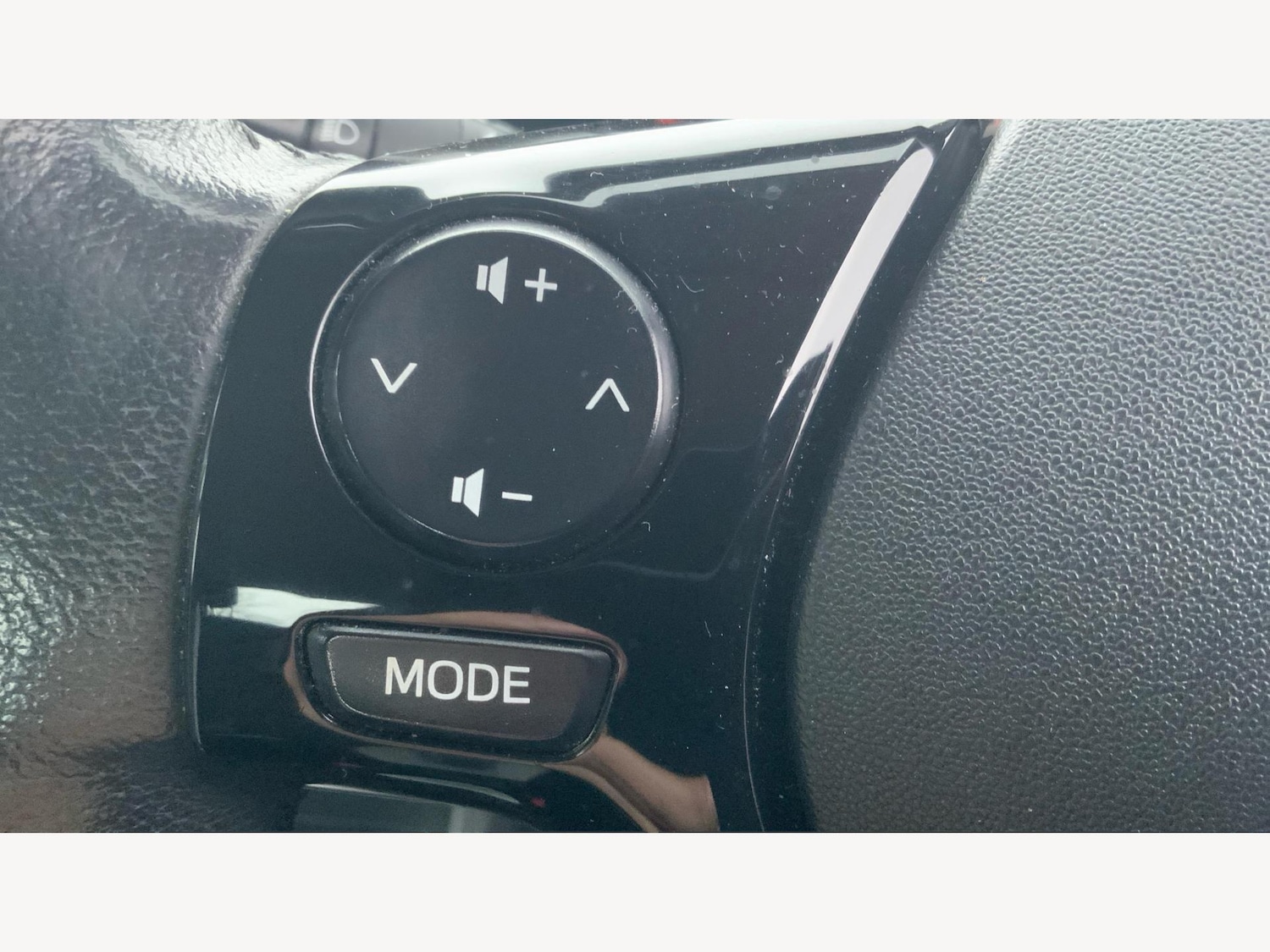 Used Toyota AYGO 2016 for sale - 77387604: Photo 28