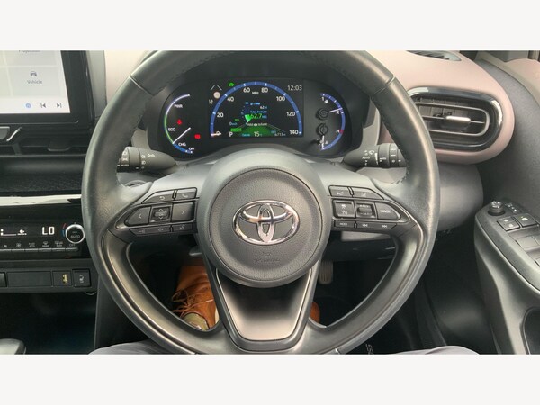 Used Toyota Yaris Cross 2023 for sale - 76227171: Photo 10