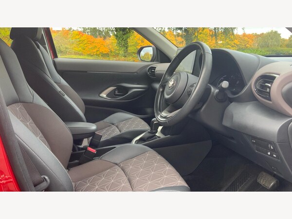 Used Toyota Yaris Cross 2023 for sale - 76227171: Photo 13
