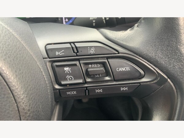 Used Toyota Yaris Cross 2023 for sale - 76227171: Photo 40