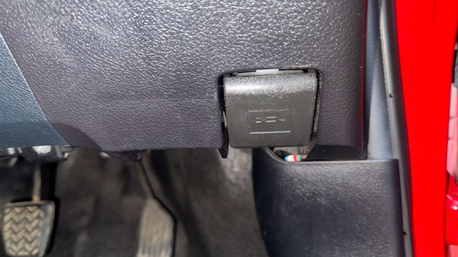 Used Toyota Yaris 2014 for sale - 77156352: Photo 39