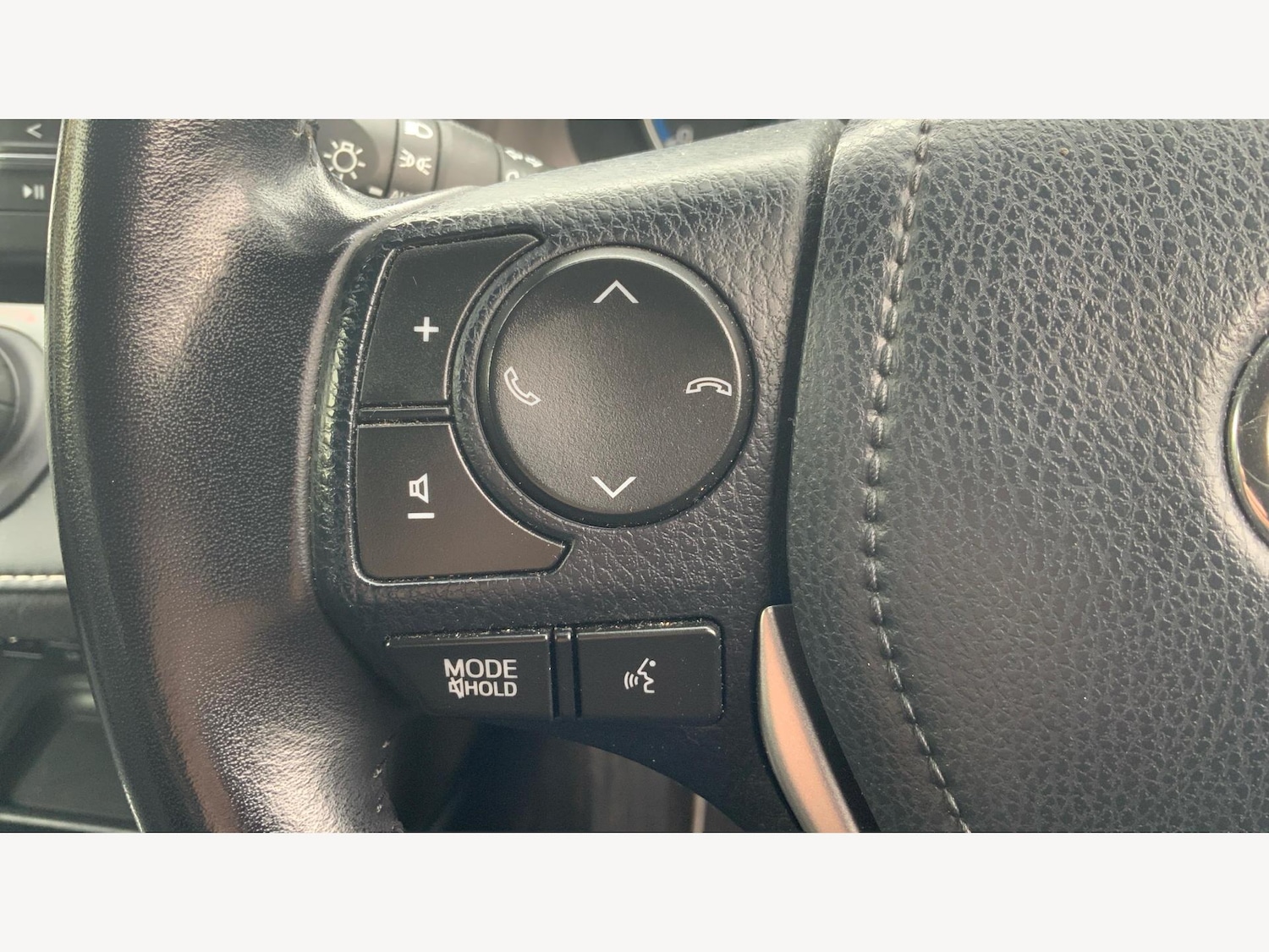 Used Toyota RAV4 2016 for sale - 76175279: Photo 39
