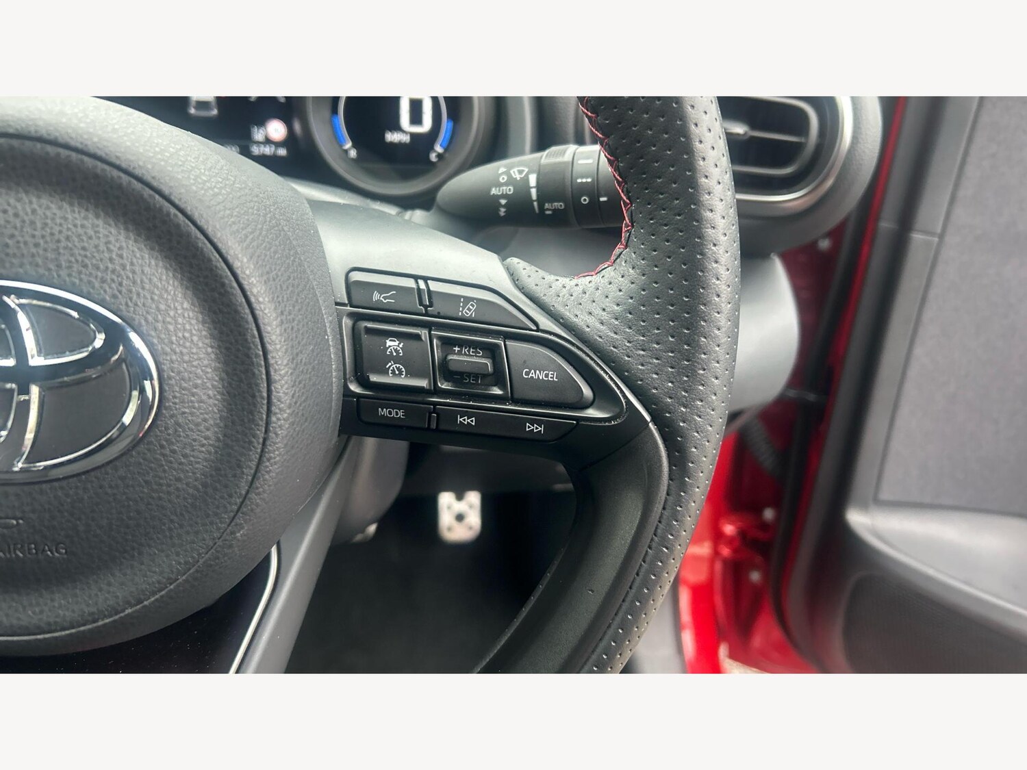 Used Toyota Yaris 2022 for sale - 77469365: Photo 30