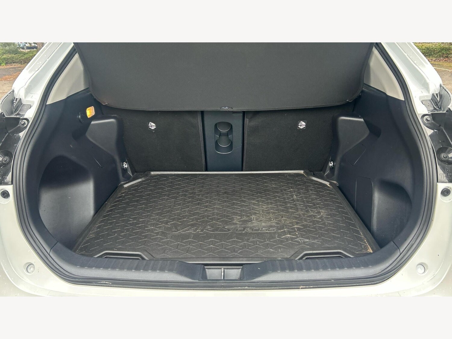 Used Toyota Yaris Cross 2023 for sale - 77440505: Photo 16