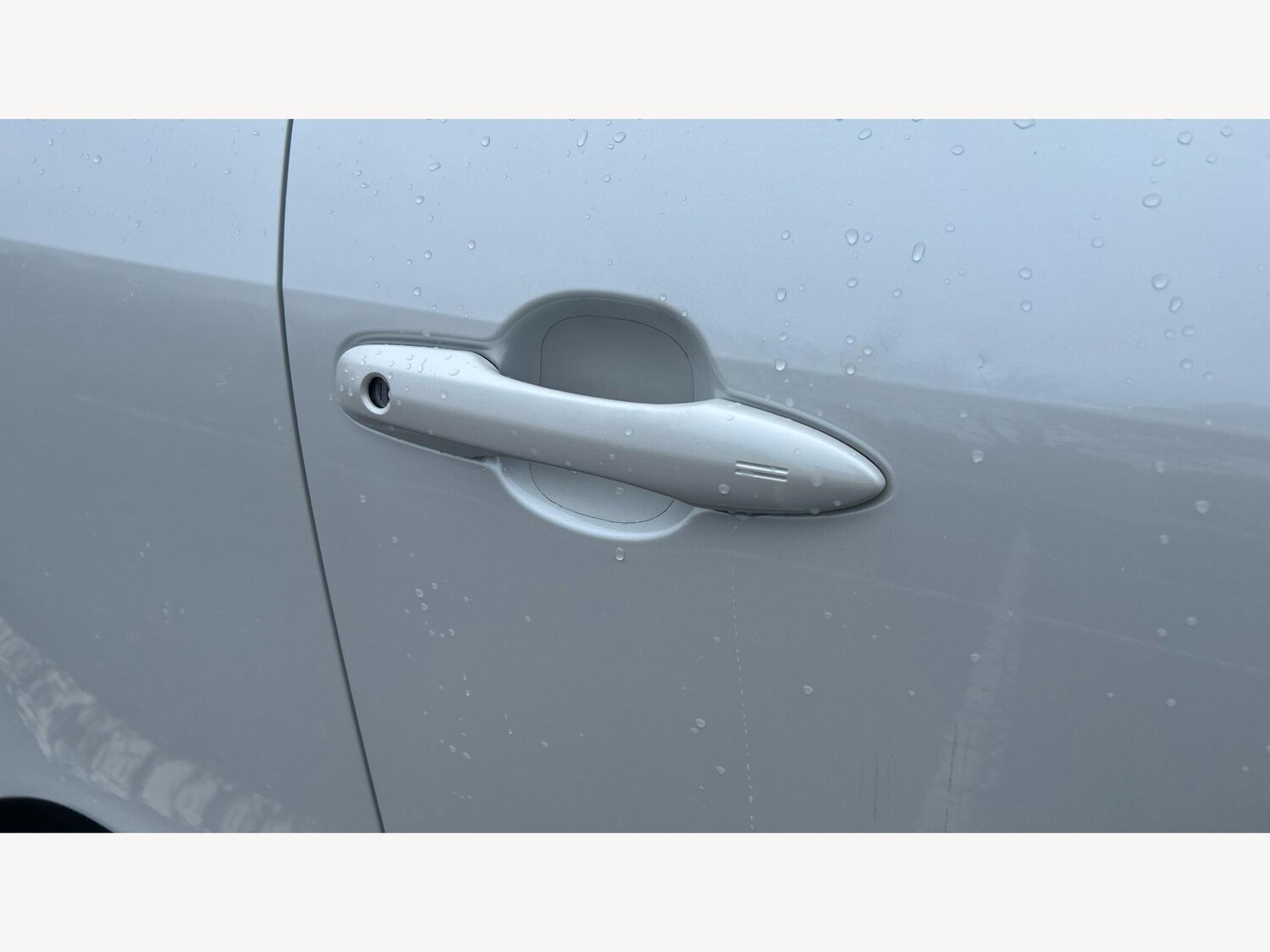 Used Toyota Yaris Cross 2023 for sale - 77440505: Photo 29