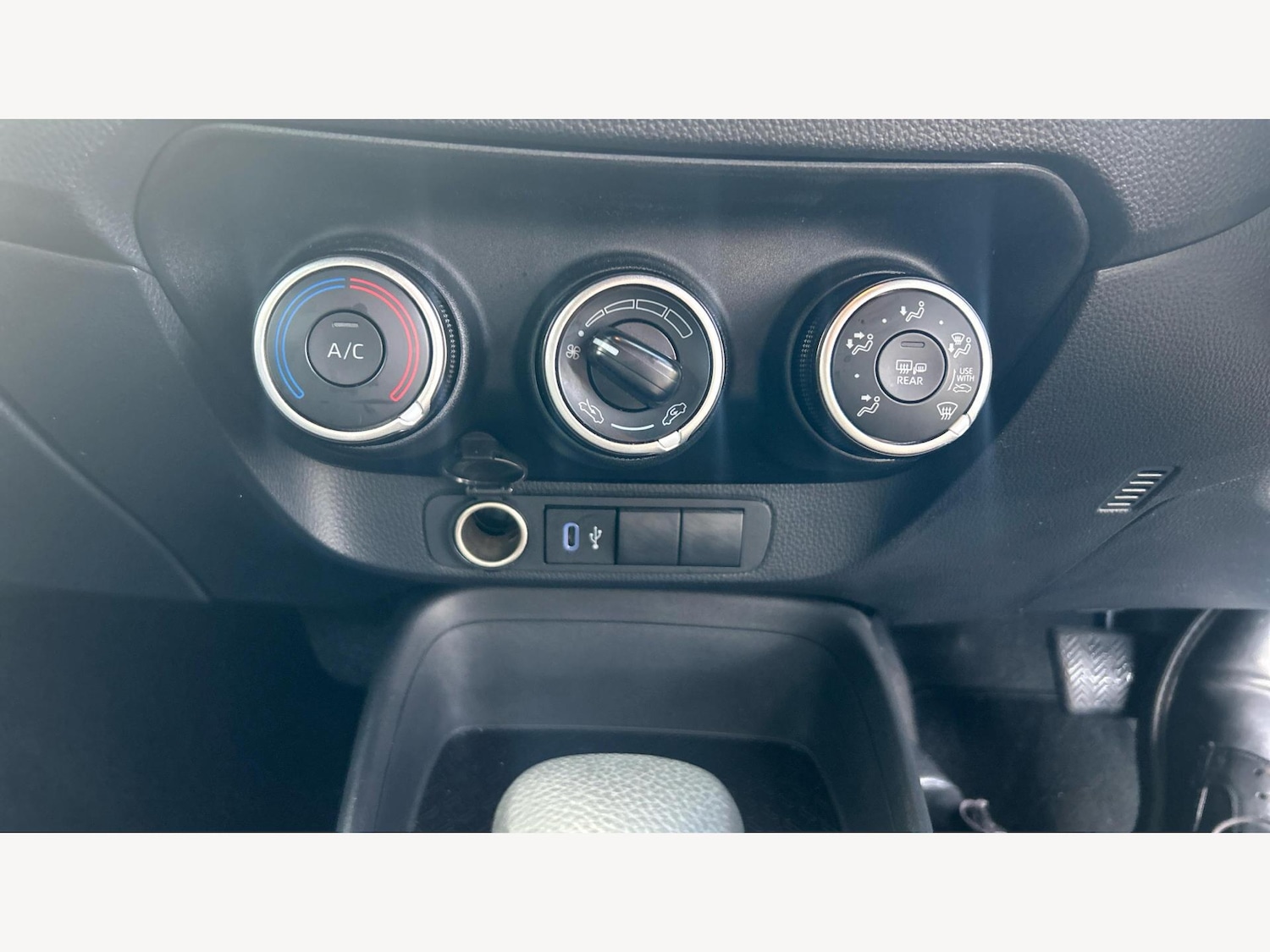 Used Toyota Aygo X 2024 for sale - 77456117: Photo 30