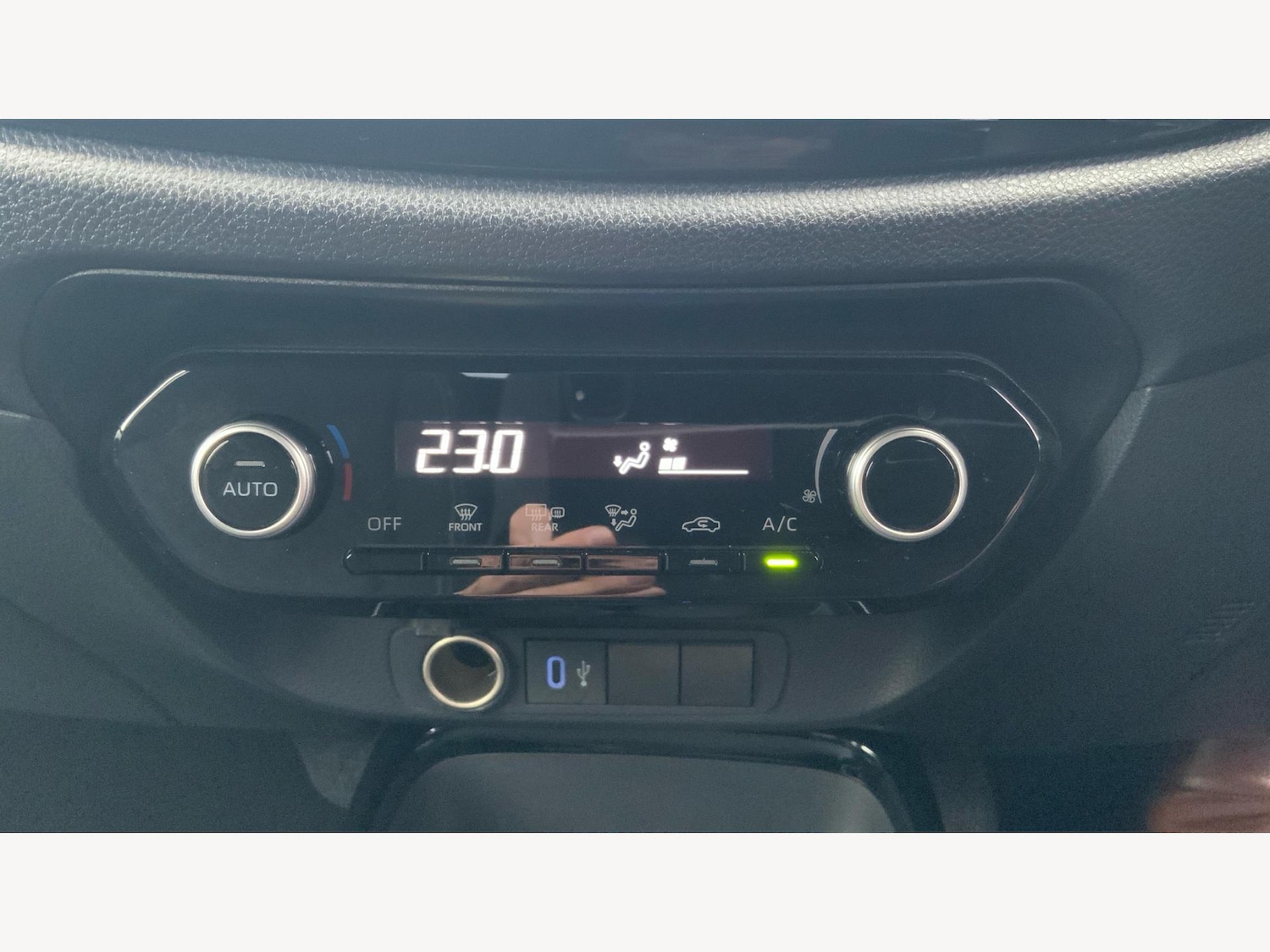 Used Toyota Aygo X 2024 for sale - 76377668: Photo 23