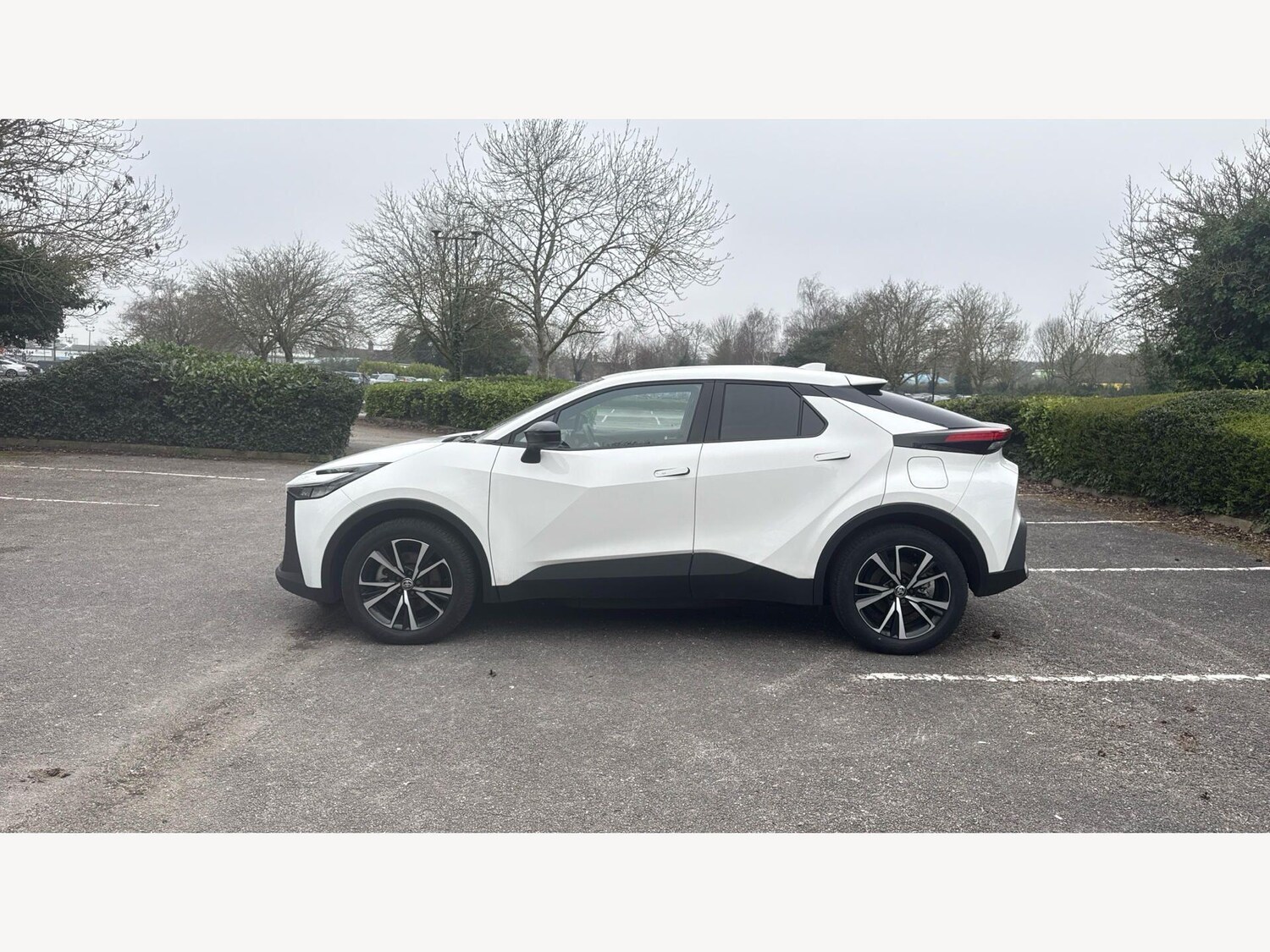 Used Toyota C-HR 2024 for sale - 77783962: Photo 19