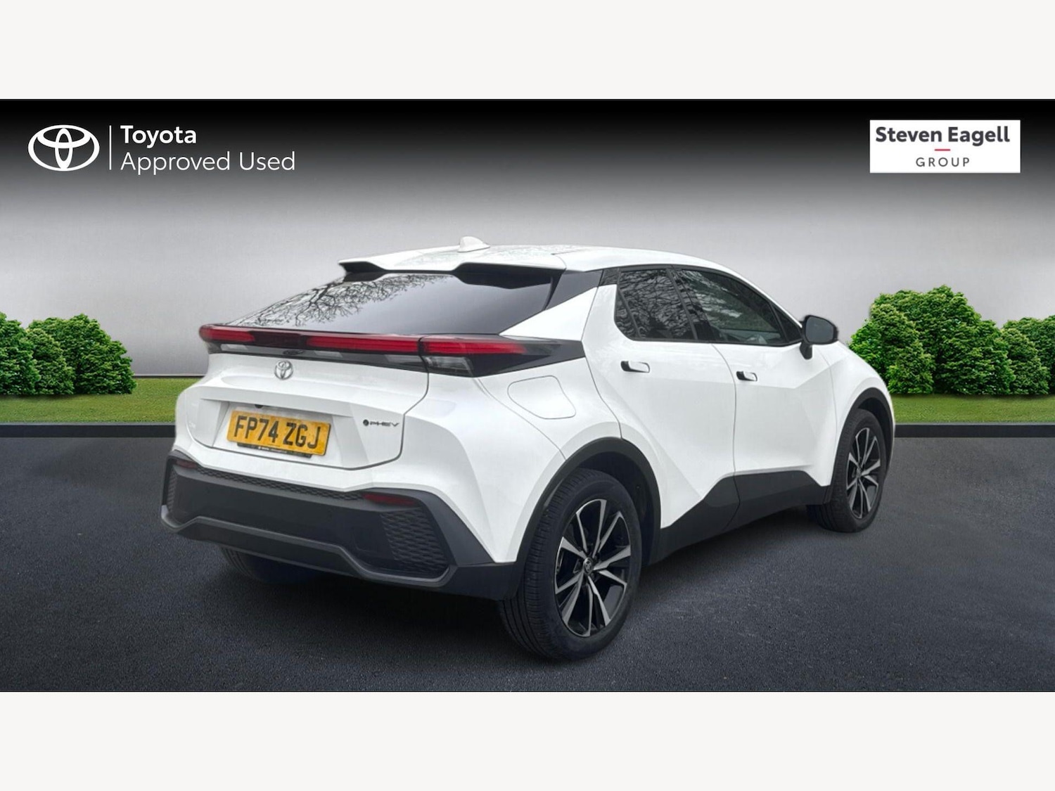 Used Toyota C-HR 2024 for sale - 77783962: Photo 2