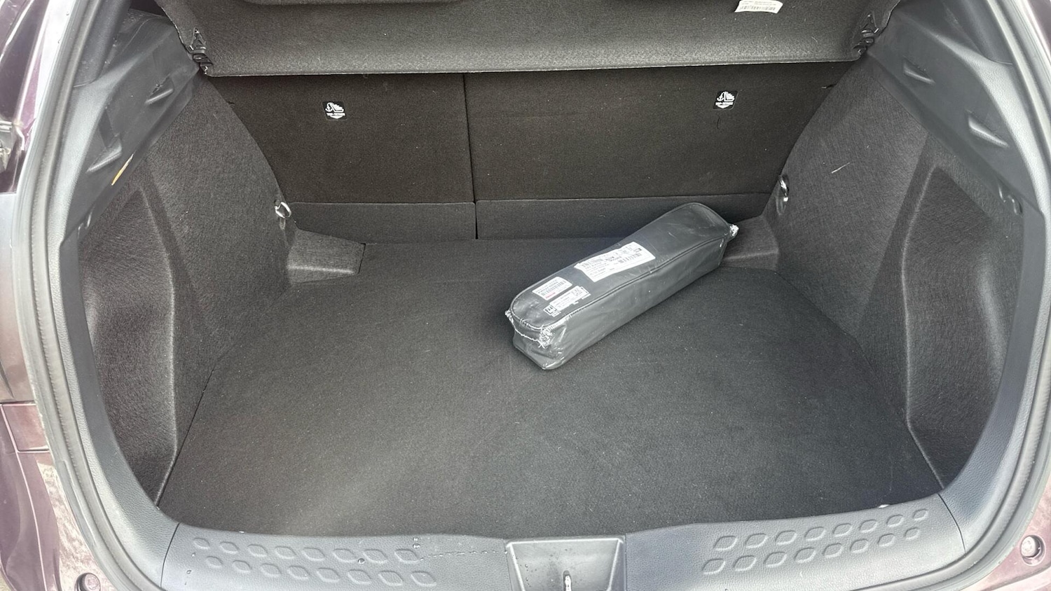 Used Toyota C-HR 2023 for sale - 78141486: Photo 13