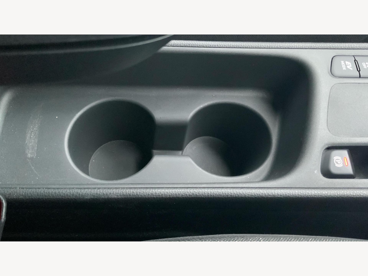 Used Toyota Yaris 2024 for sale - 77454808: Photo 22