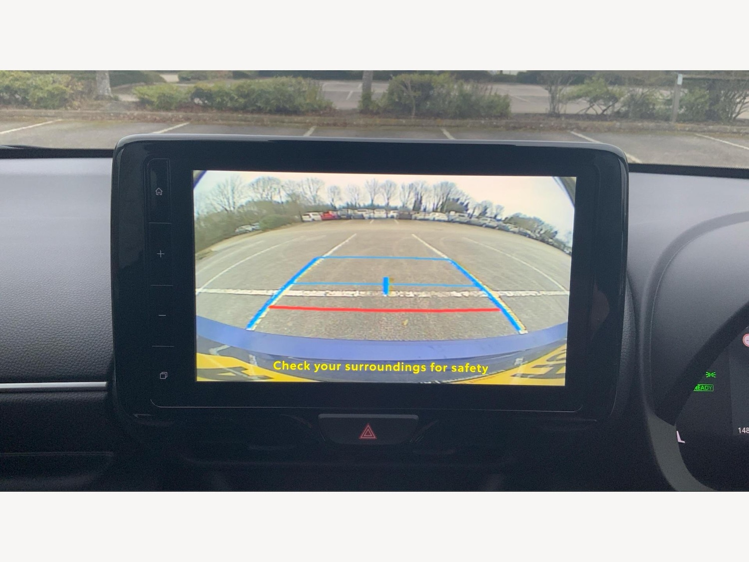 Used Toyota Yaris 2024 for sale - 77454808: Photo 27