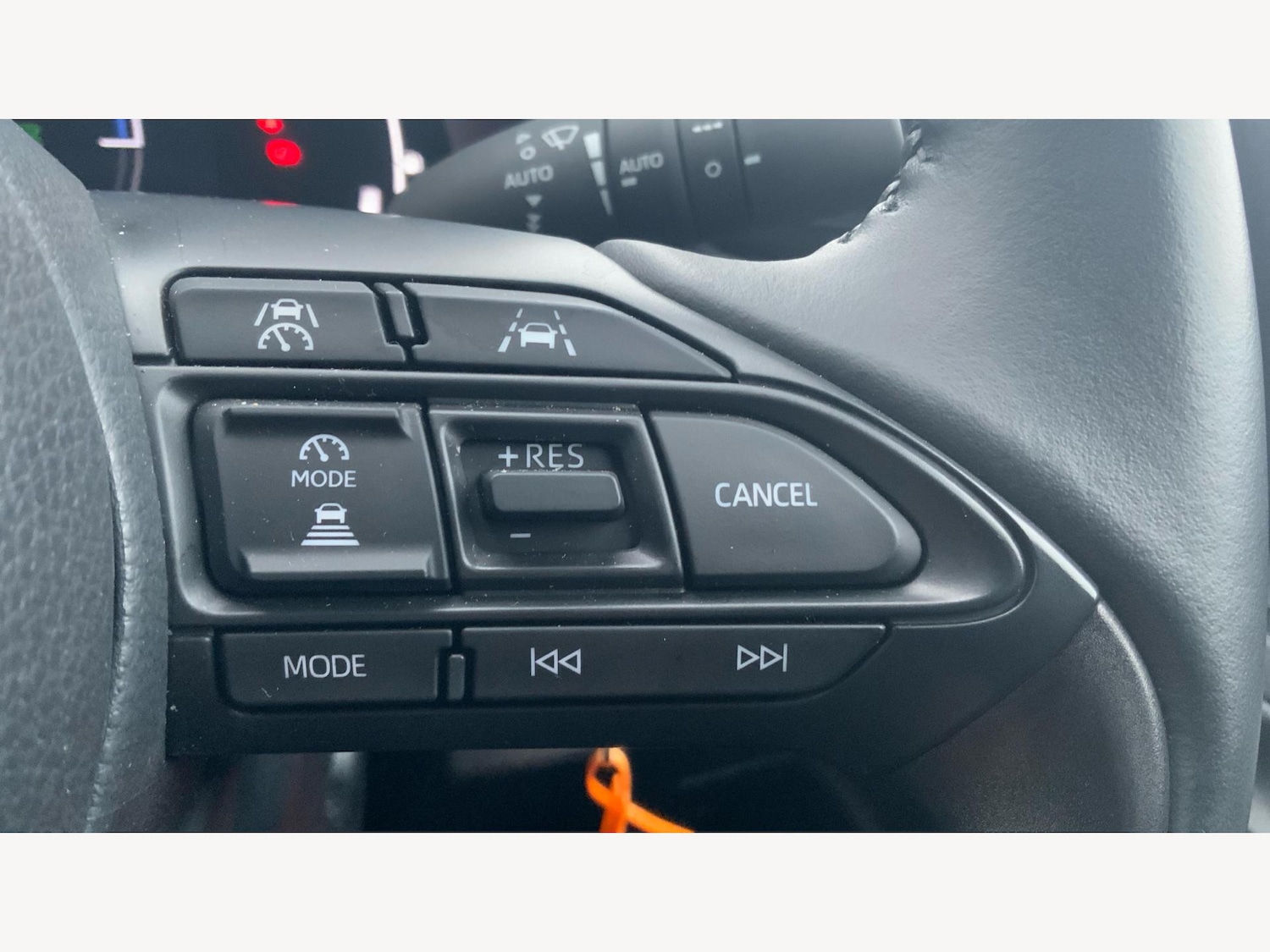 Used Toyota Yaris 2024 for sale - 77454808: Photo 30