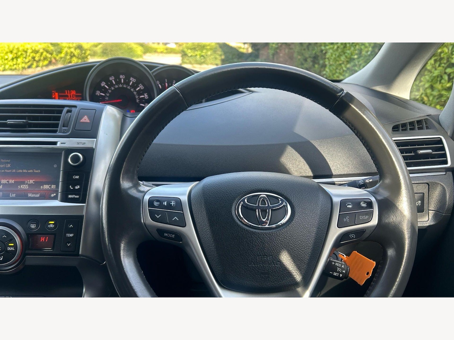Used Toyota Verso 2015 for sale - 77738064: Photo 10