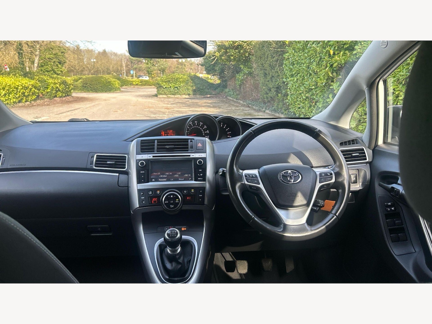 Used Toyota Verso 2015 for sale - 77738064: Photo 7