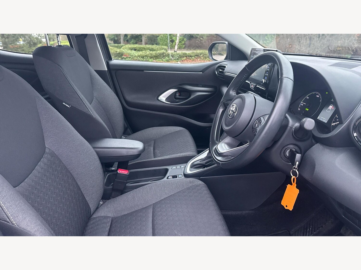 Used Toyota Yaris 2022 for sale - 77254704: Photo 13
