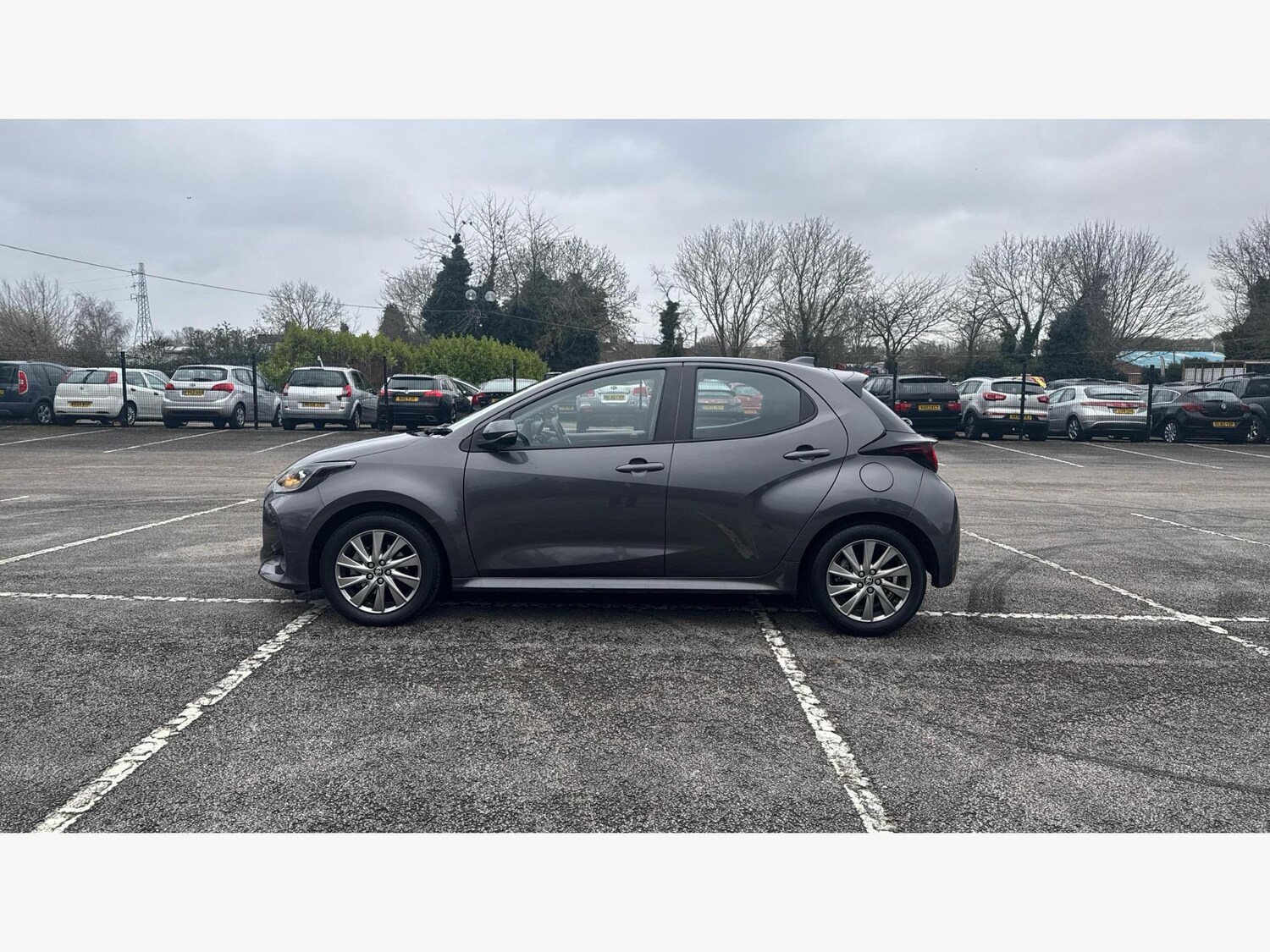 Used Toyota Yaris 2022 for sale - 77254704: Photo 19