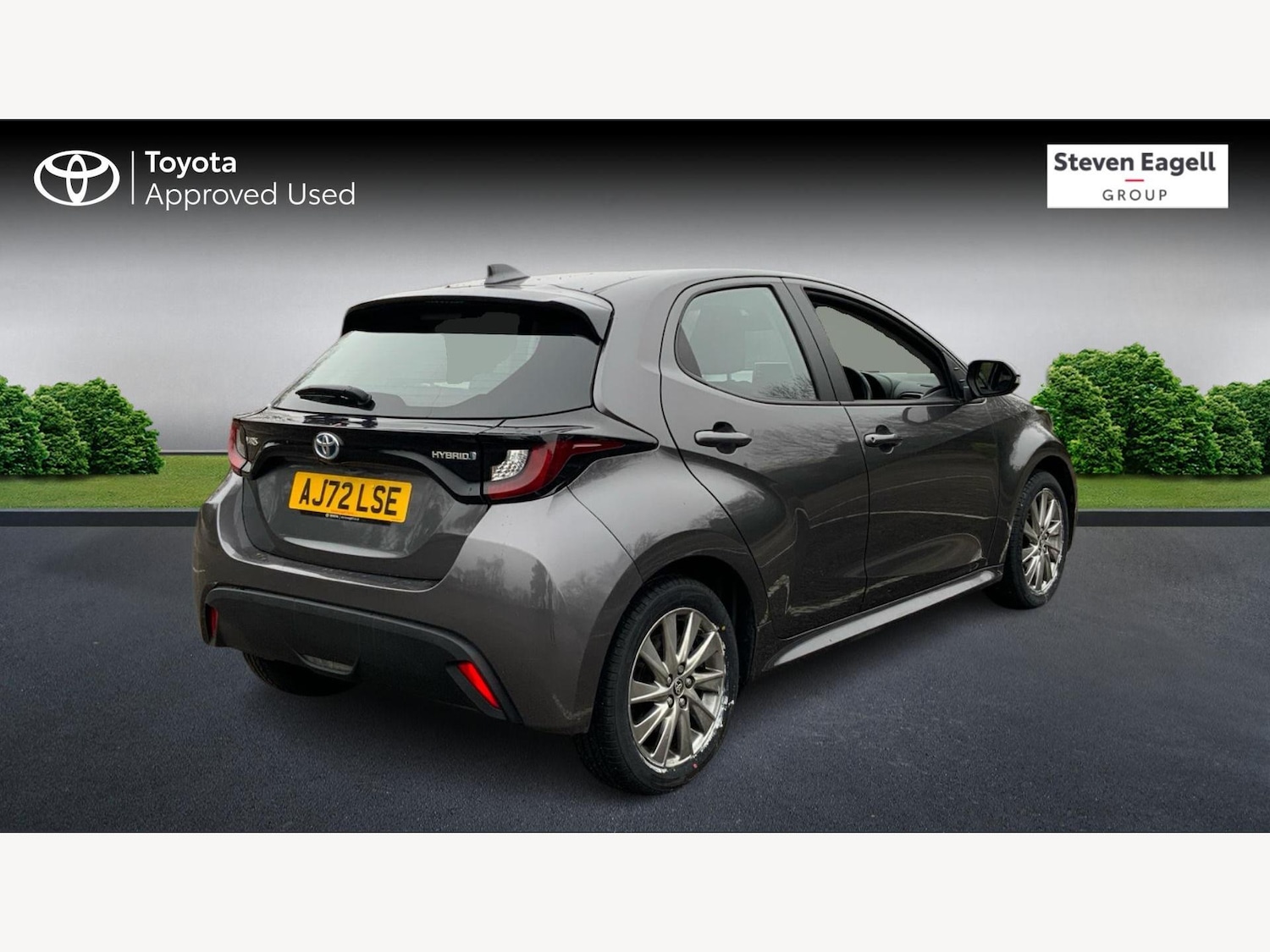 Used Toyota Yaris 2022 for sale - 77254704: Photo 2