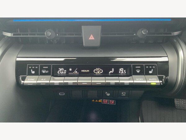 Used Toyota C-HR 2023 for sale - 76227094: Photo 38