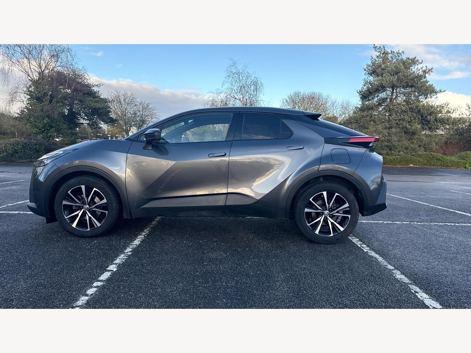 Used Toyota C-HR 2024 for sale - 77537827: Photo 19