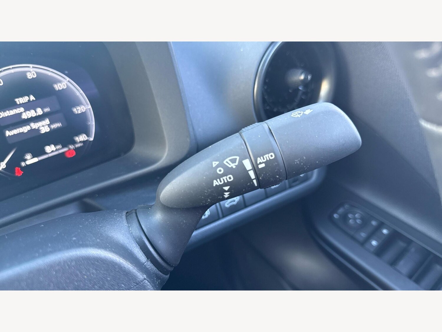 Used Toyota C-HR 2024 for sale - 77537827: Photo 30