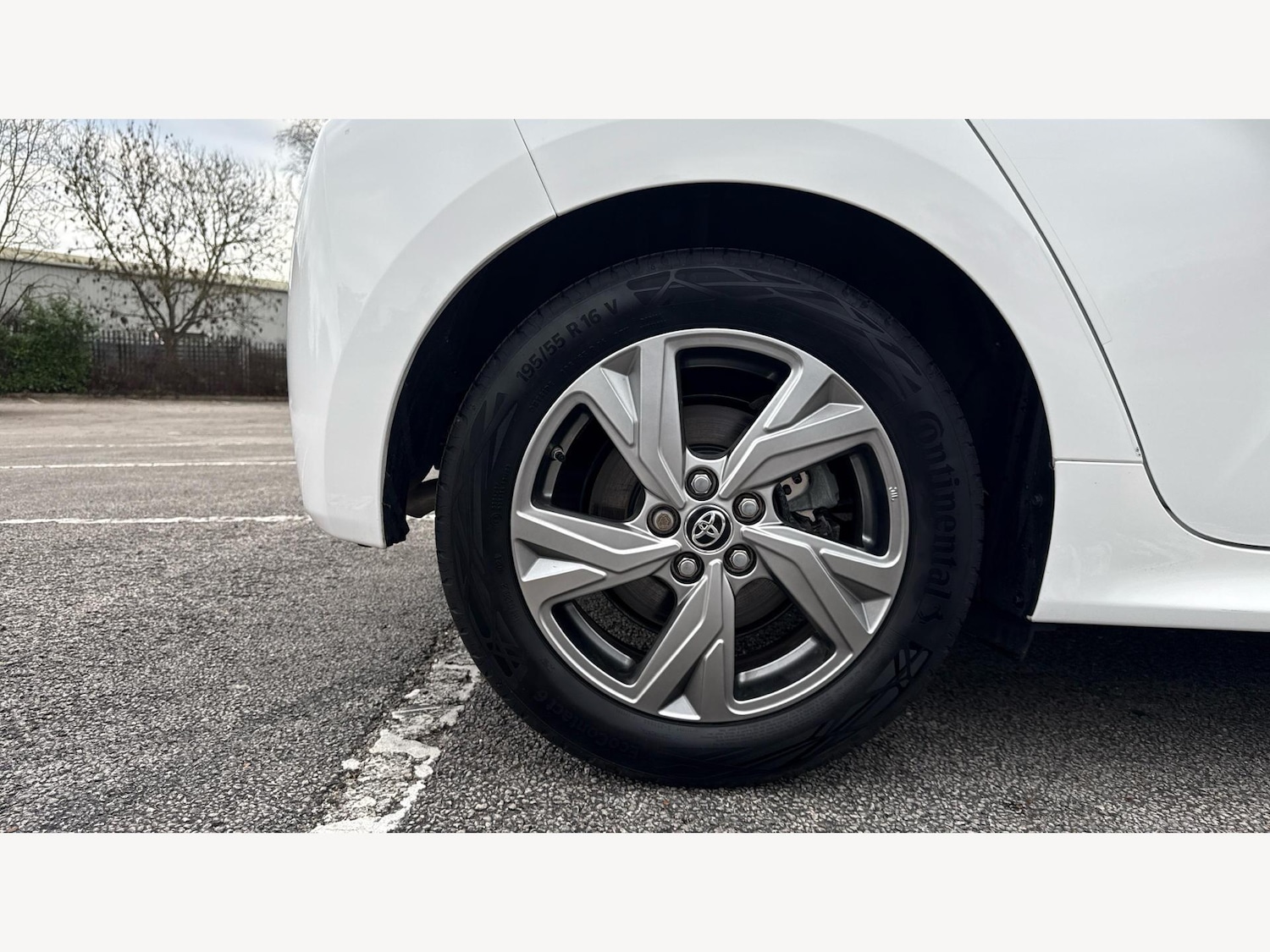 Used Toyota Yaris 2024 for sale - 77156441: Photo 20