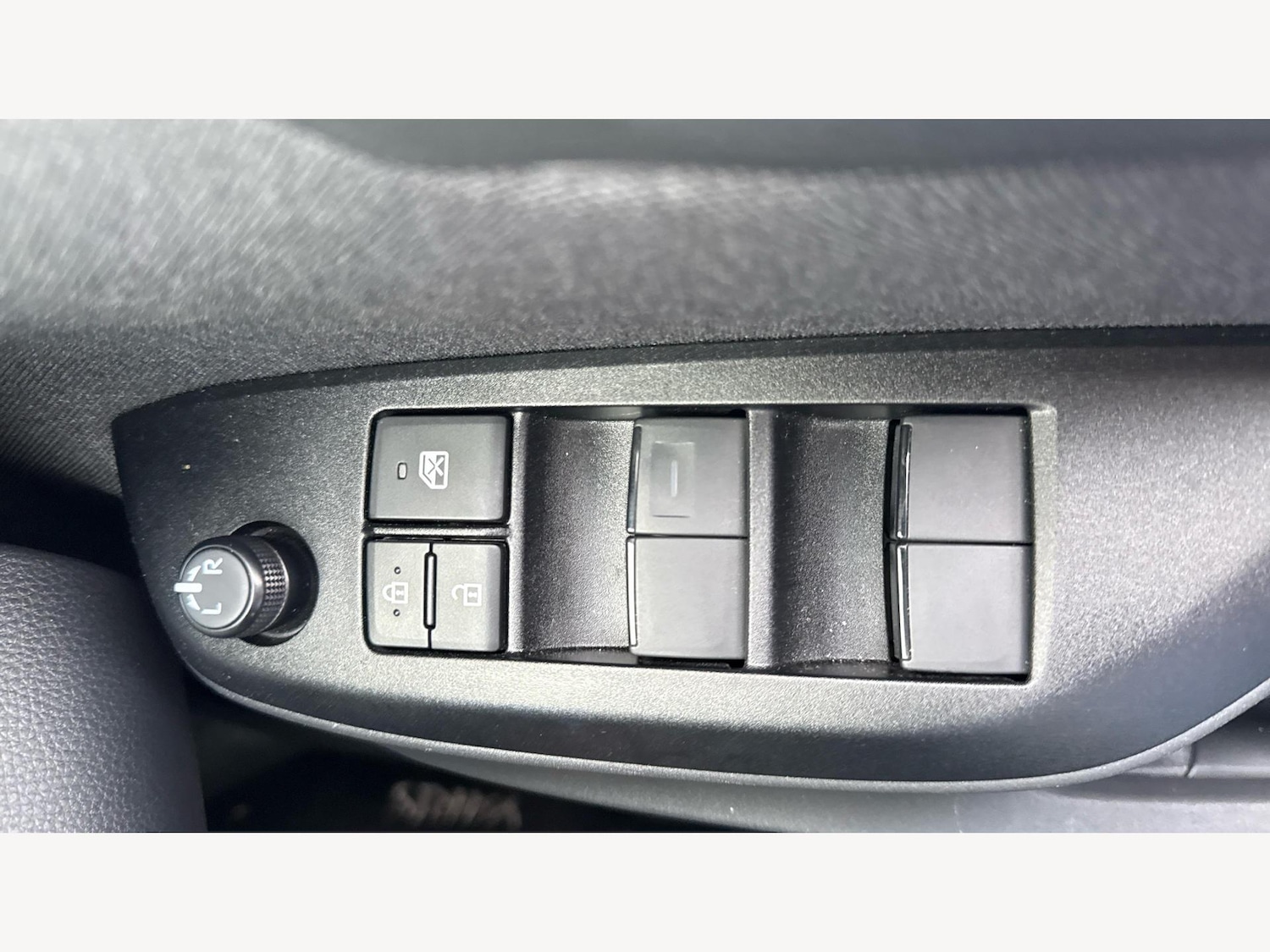 Used Toyota Yaris 2024 for sale - 77156441: Photo 25