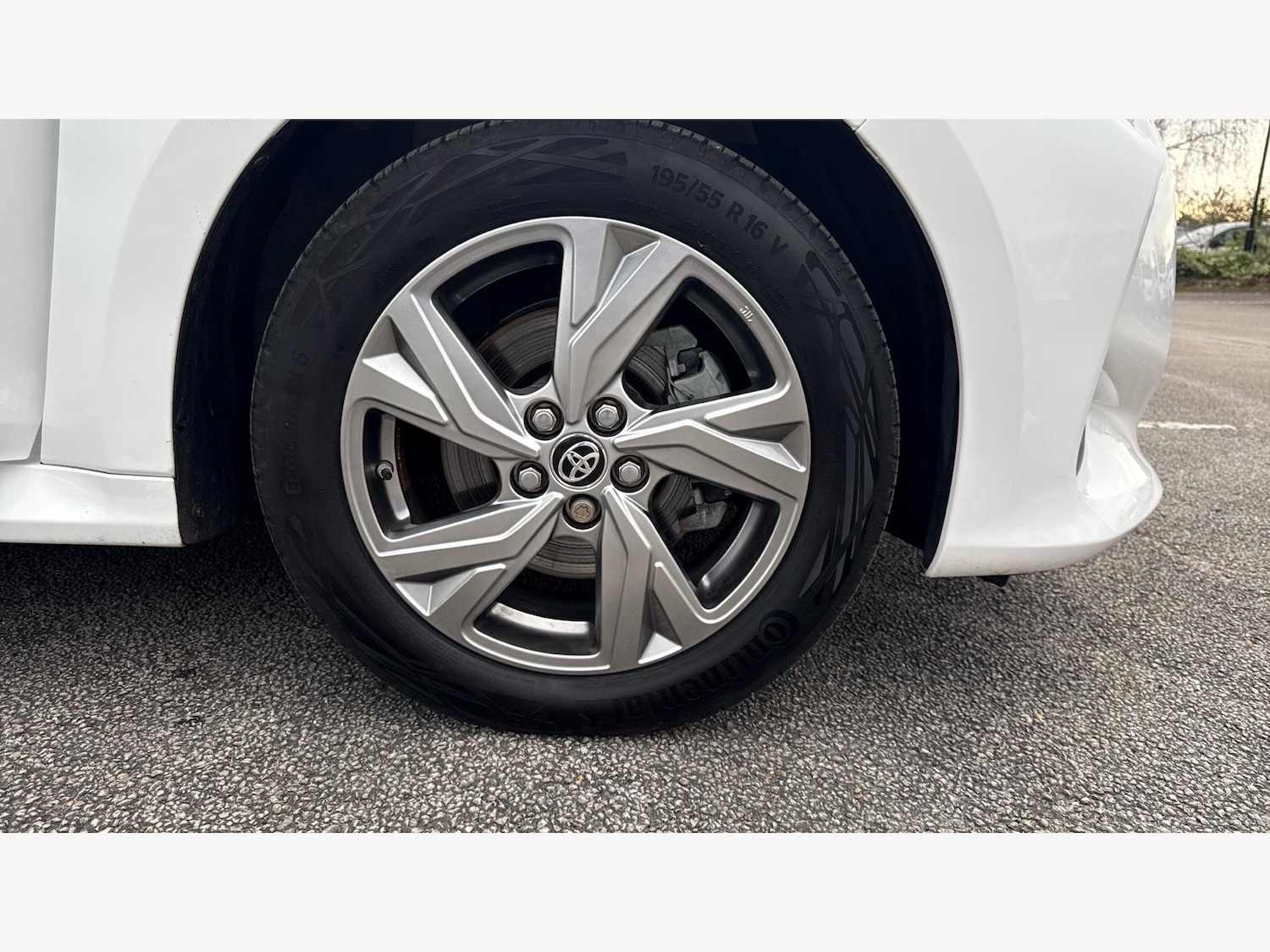 Used Toyota Yaris 2024 for sale - 77156441: Photo 30