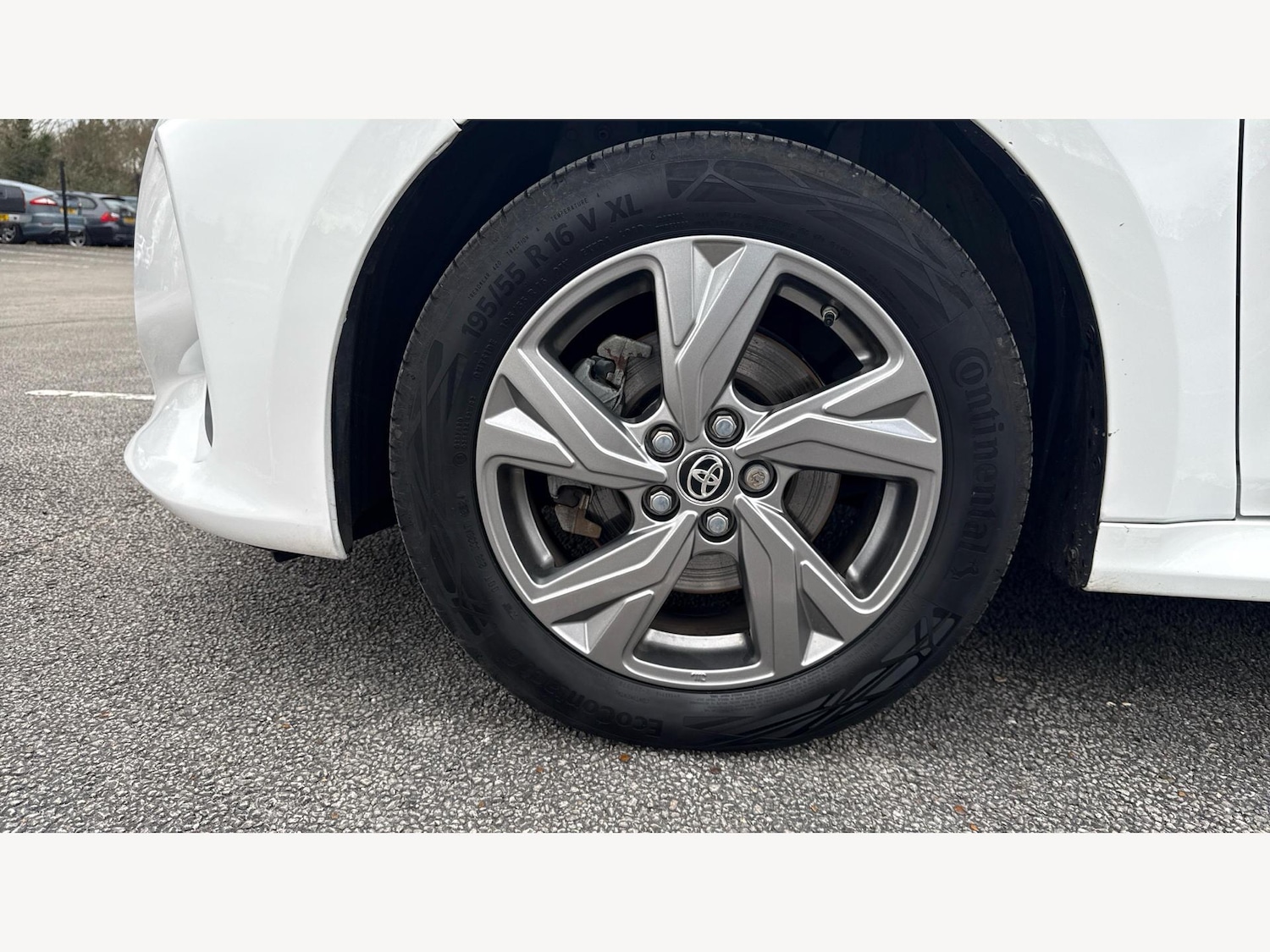 Used Toyota Yaris 2024 for sale - 77156441: Photo 31