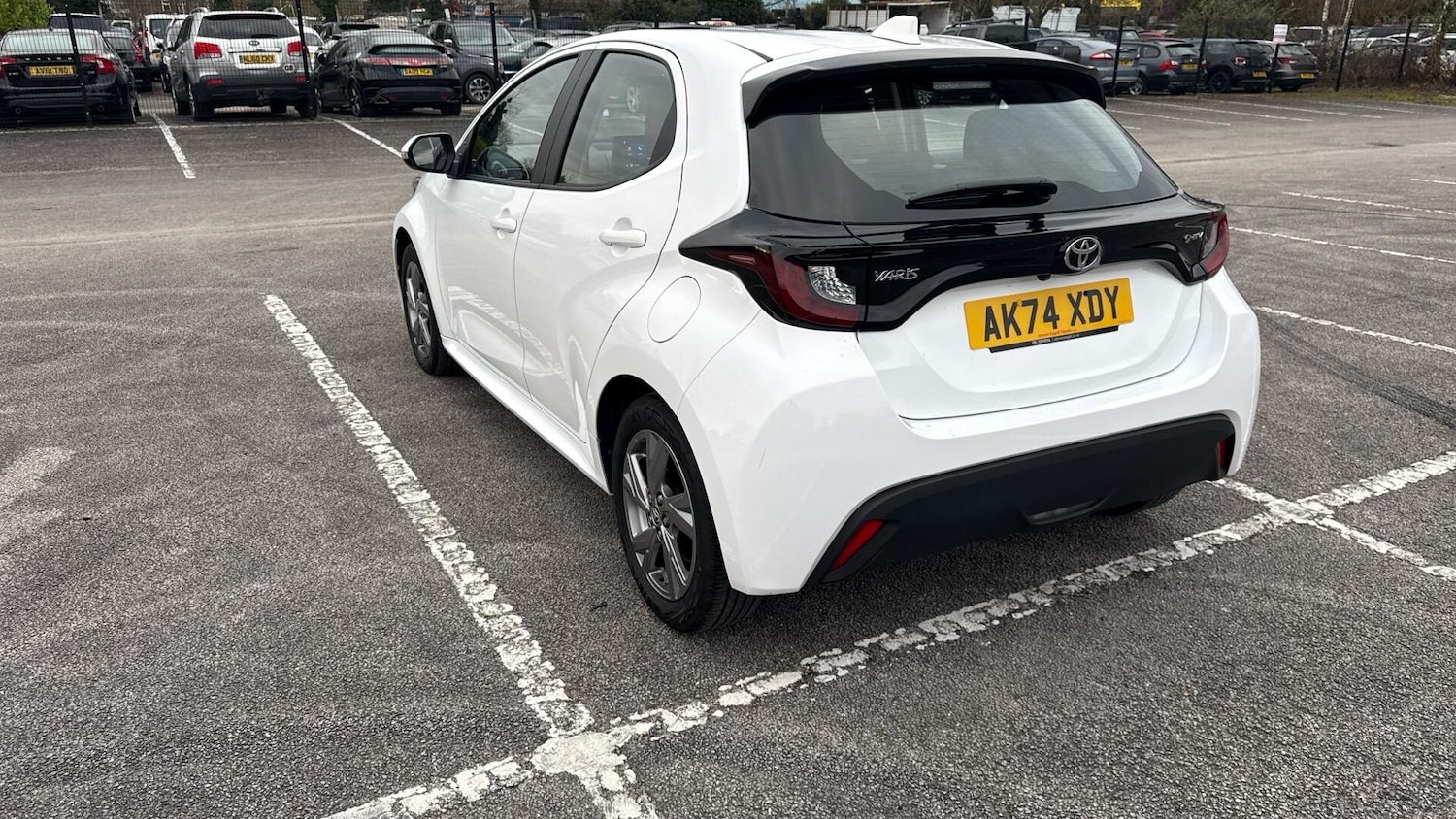 Used Toyota Yaris 2024 for sale - 77156441: Photo 33