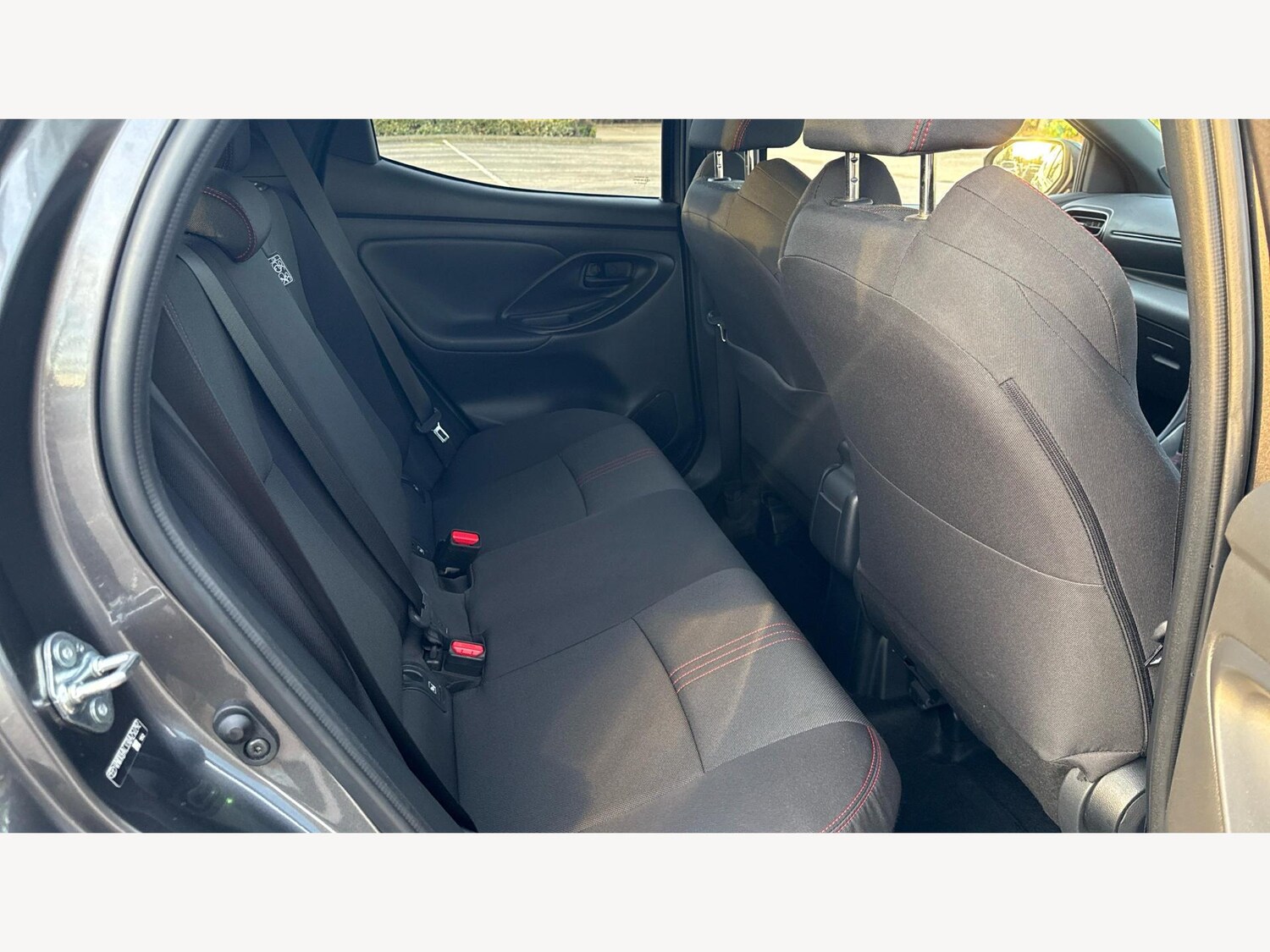 Used Toyota Yaris for sale - 76994681: Photo 15