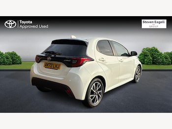 Used Toyota Yaris 2022 for sale - 76513011: Photo