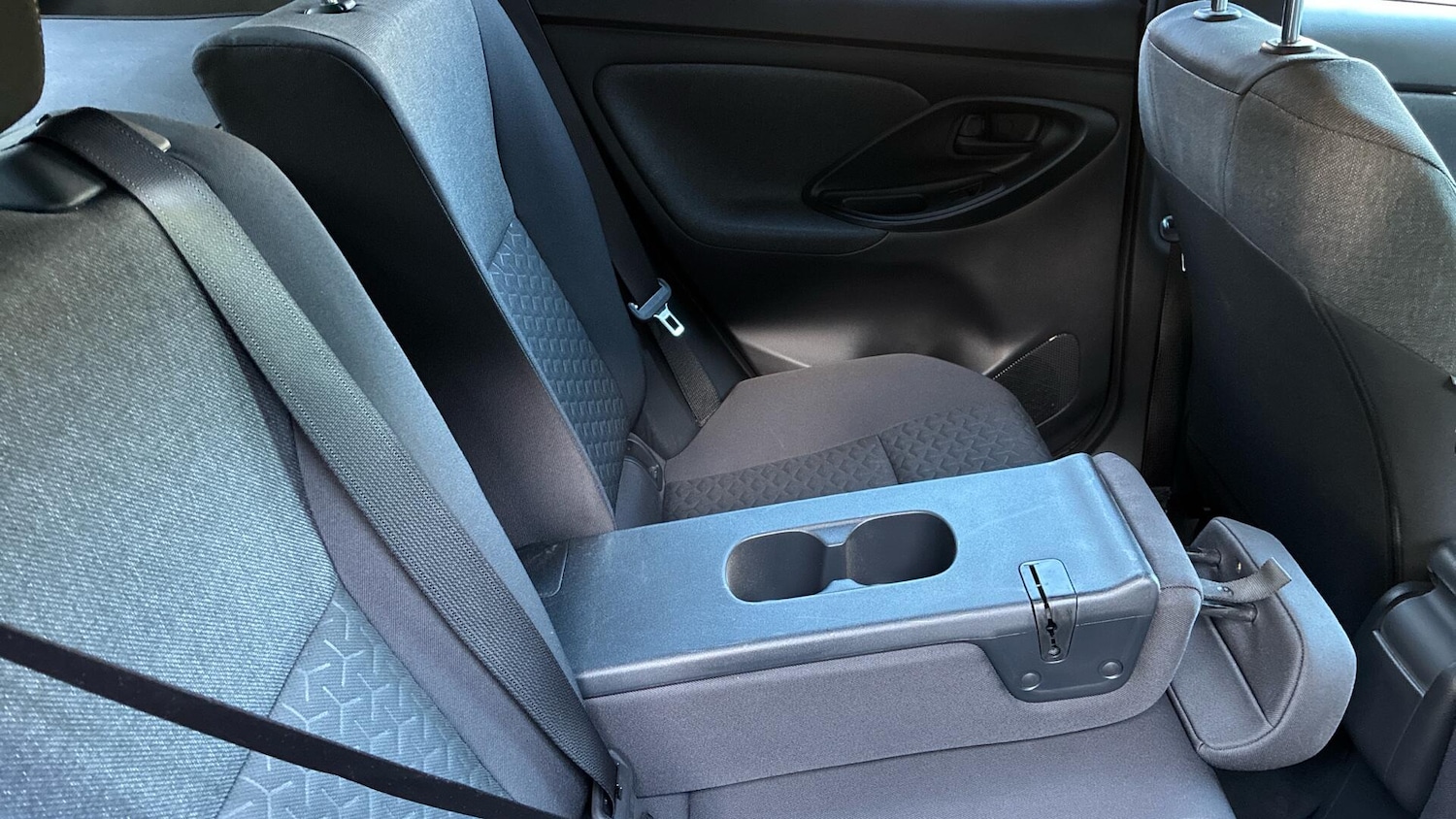 Used Toyota Yaris Cross 2022 for sale - 76377551: Photo 40
