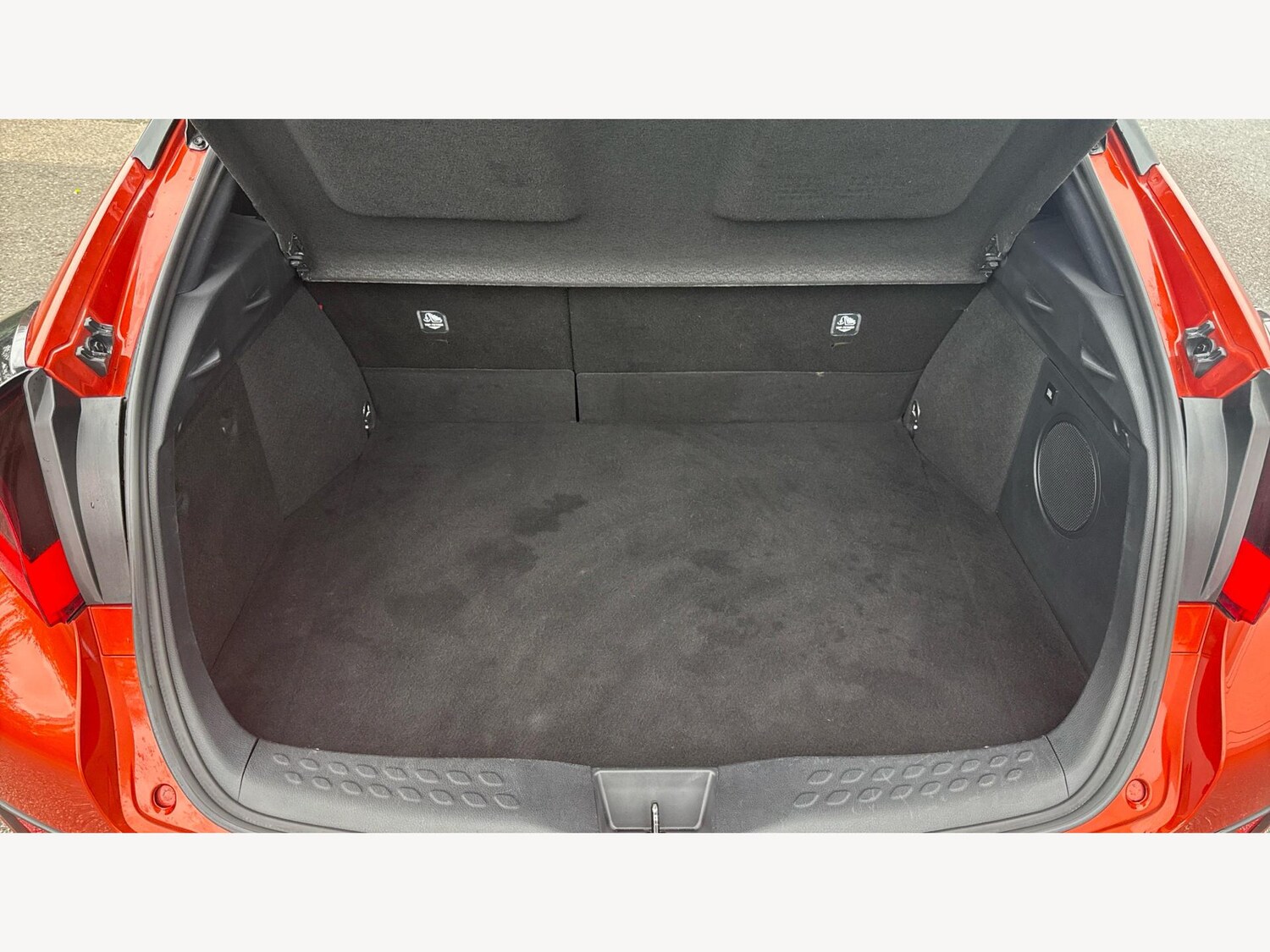 Used Toyota C-HR for sale - 77550337: Photo 16