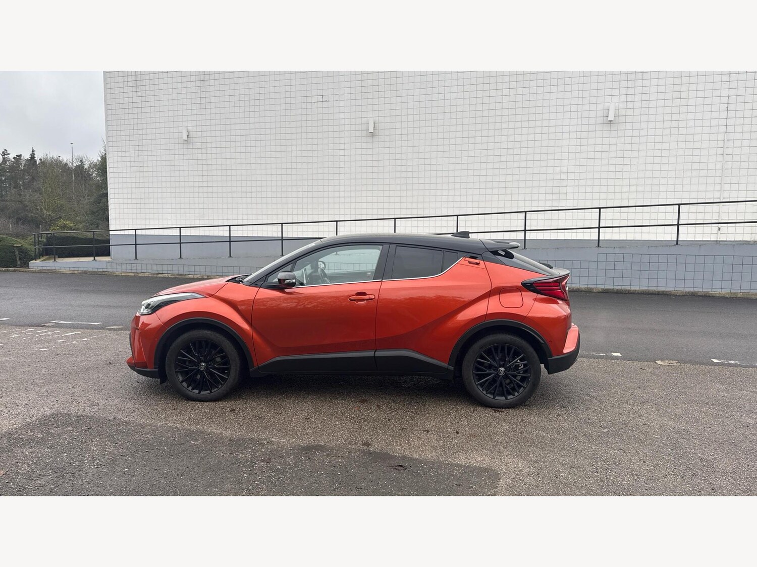 Used Toyota C-HR for sale - 77550337: Photo 19