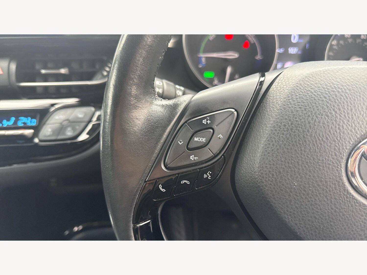 Used Toyota C-HR for sale - 77550337: Photo 27