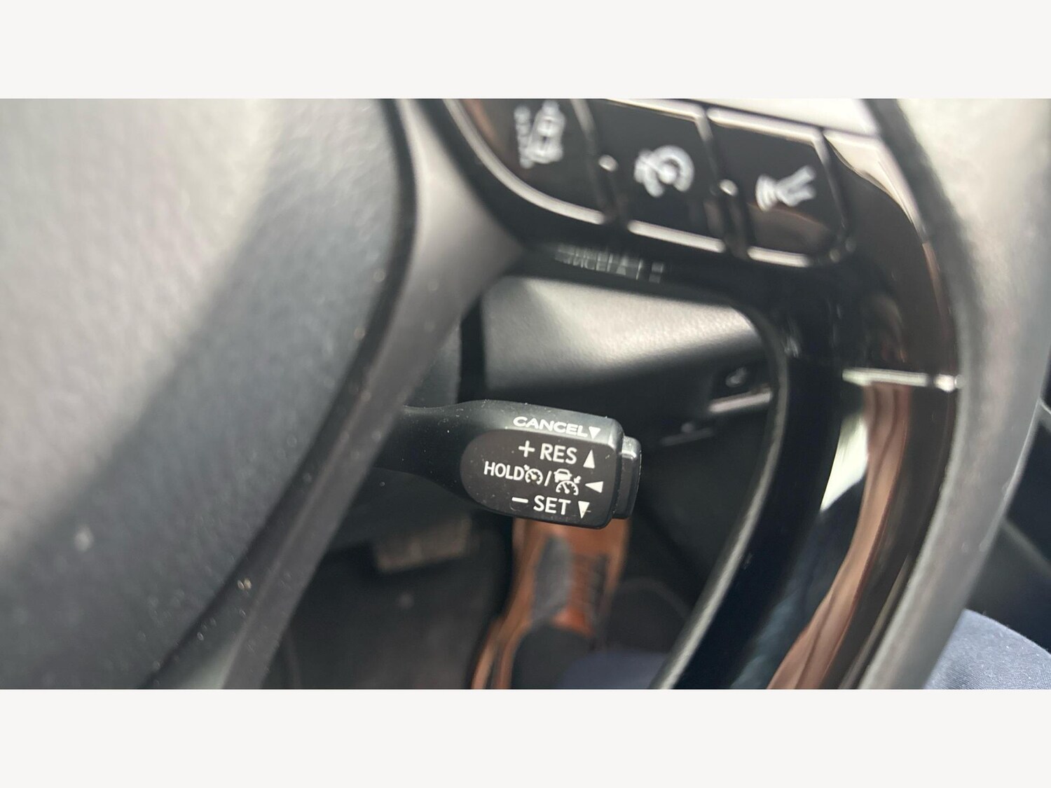 Used Toyota C-HR for sale - 77550337: Photo 29