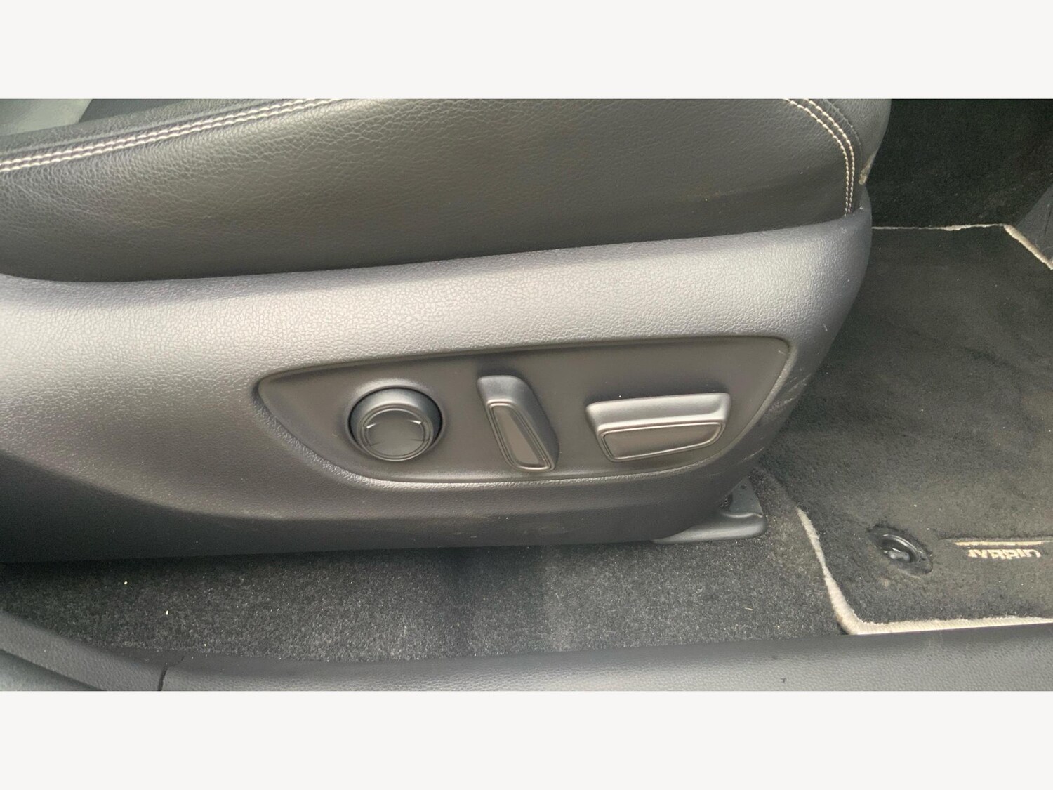 Used Toyota RAV4 2020 for sale - 76174705: Photo 35
